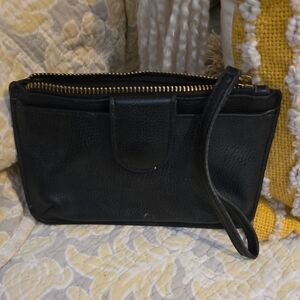 Universal Thread Black Wristlet with Gold Zipper